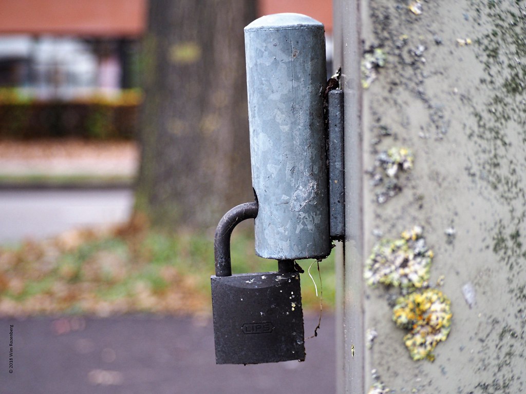 06_hangslot_45281439595_l
