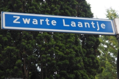 PB-B#(20220709)a zwarte laantje
